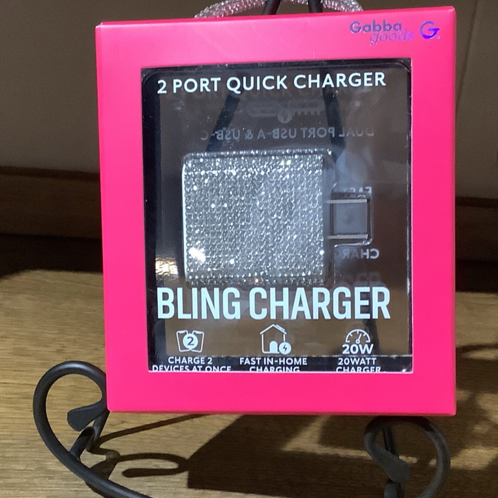 Gabba Goods Silver Bling Dual Charger.